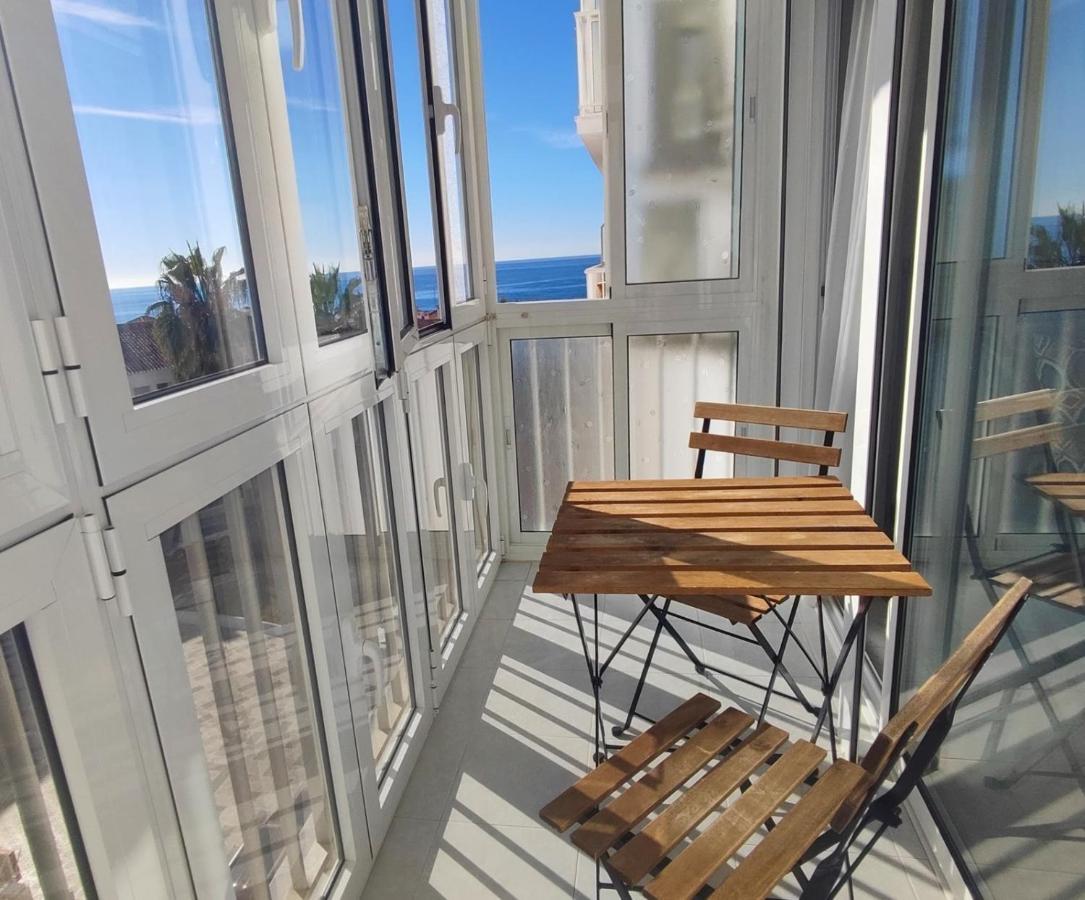 Nerja Gaviota Holidays Piscina Y Playa Экстерьер фото