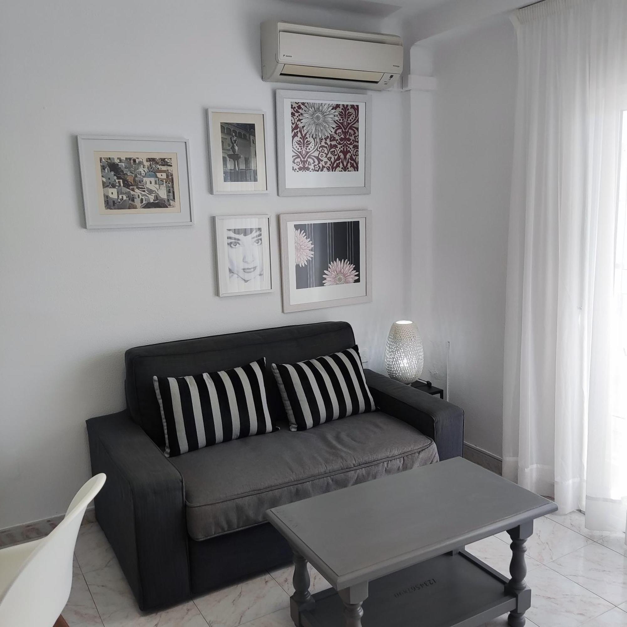 Nerja Gaviota Holidays Piscina Y Playa Экстерьер фото