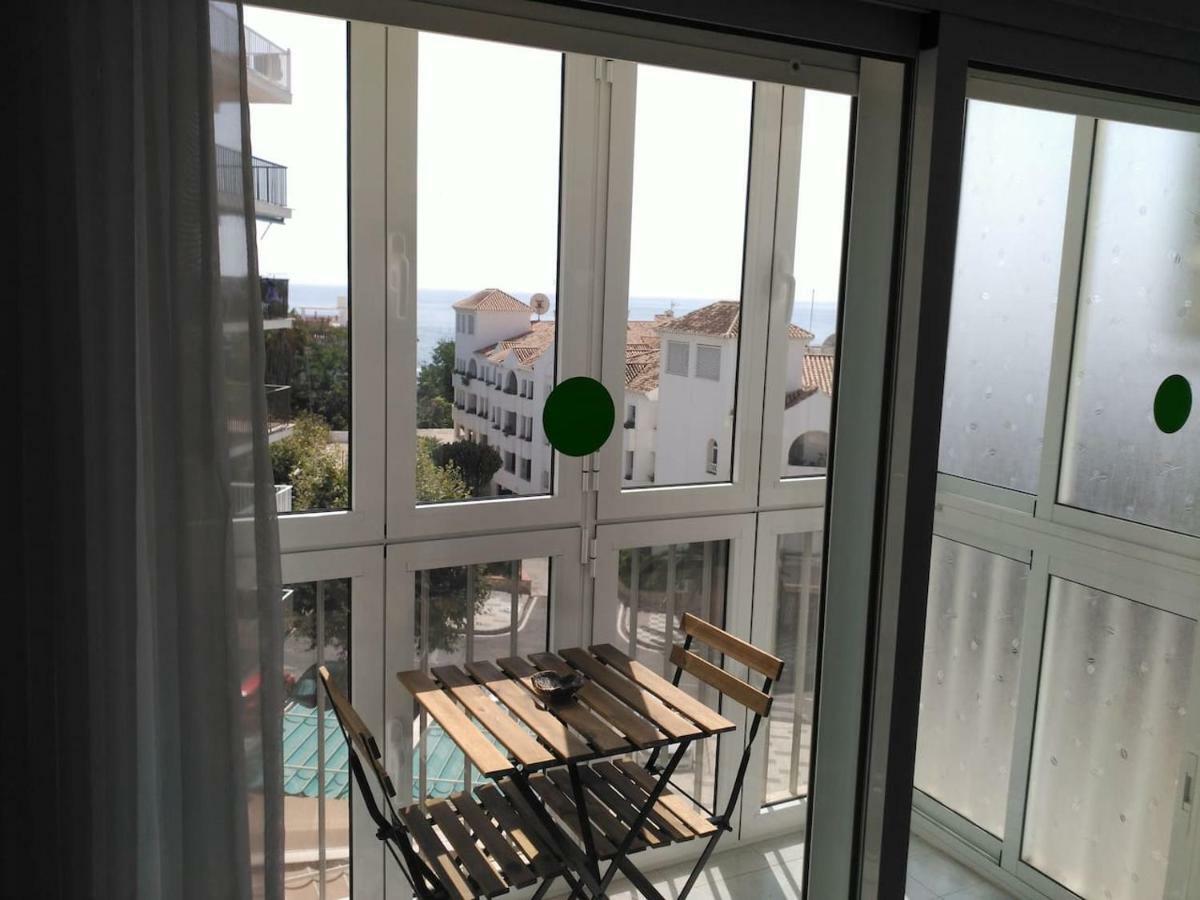Nerja Gaviota Holidays Piscina Y Playa Экстерьер фото